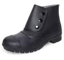 Collar Button Boot